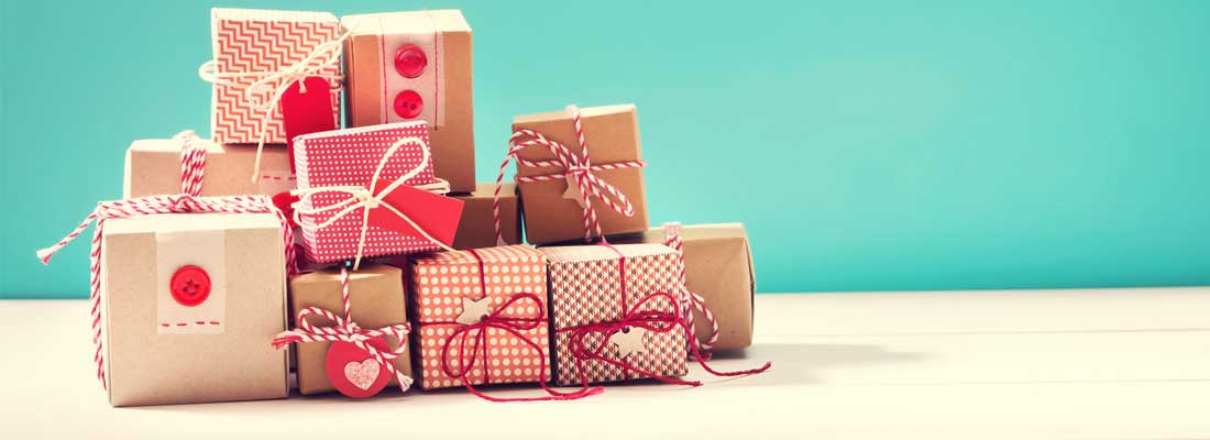 Seulement quatre cadeaux pour Noël, un vrai bénéfice pour les